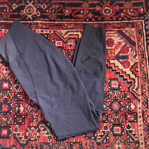 Nike leggings - Picture 1 of 1